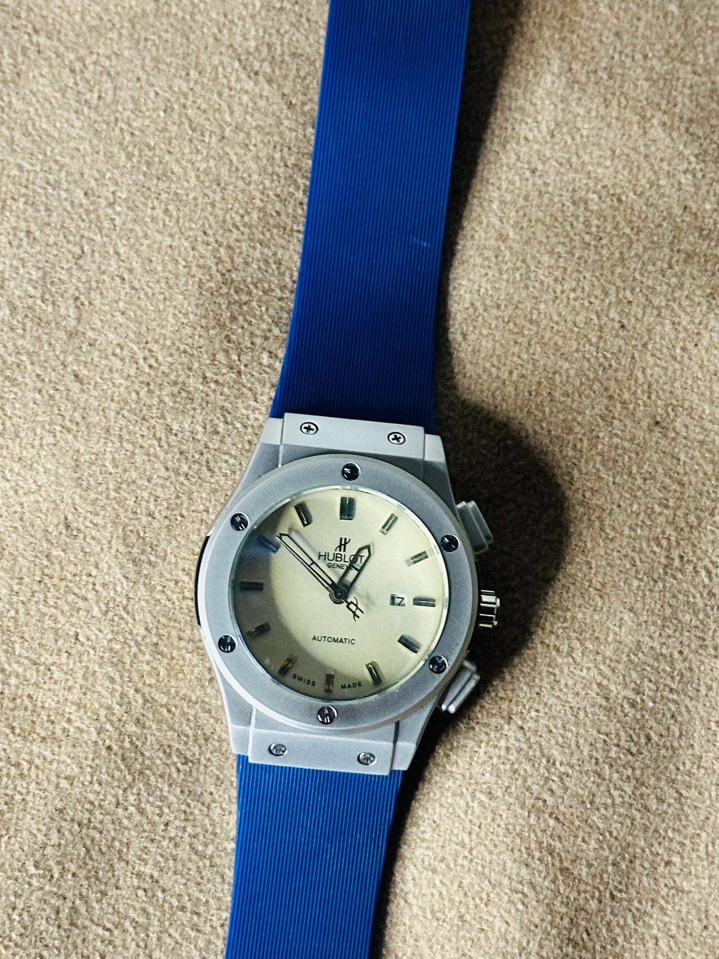 Hublot Luxury Blue Strap Watch Premium Steel Finish